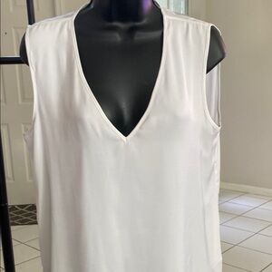 BCBGMaxAzria White Sleeveless Blouse